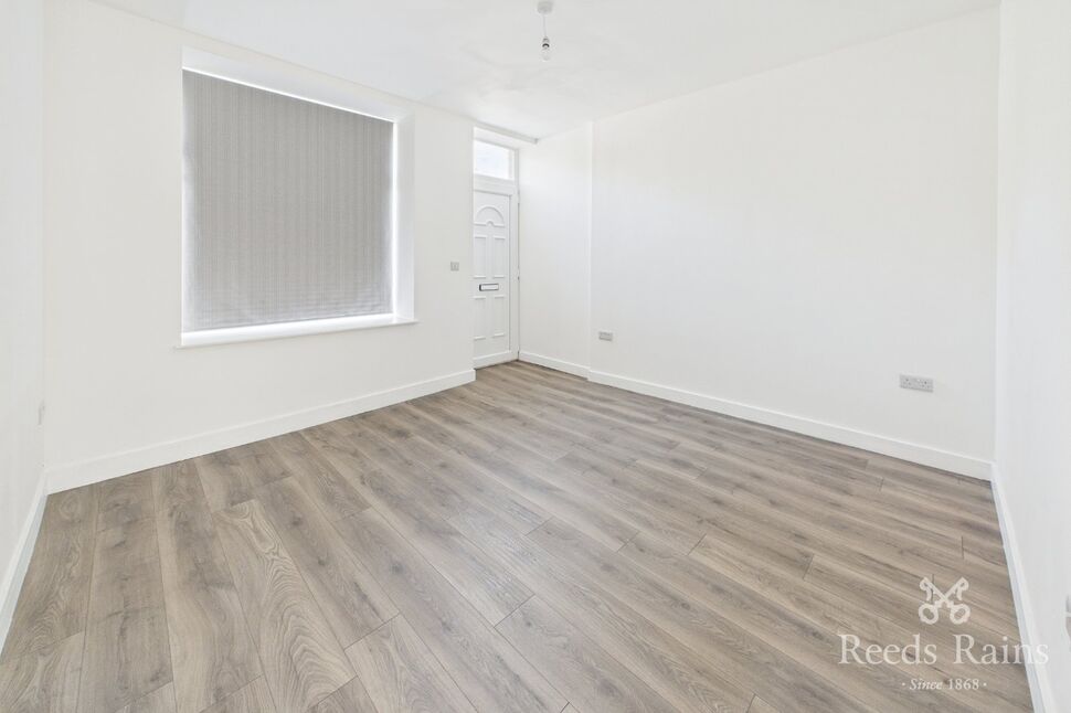 Lounge / Dining Room