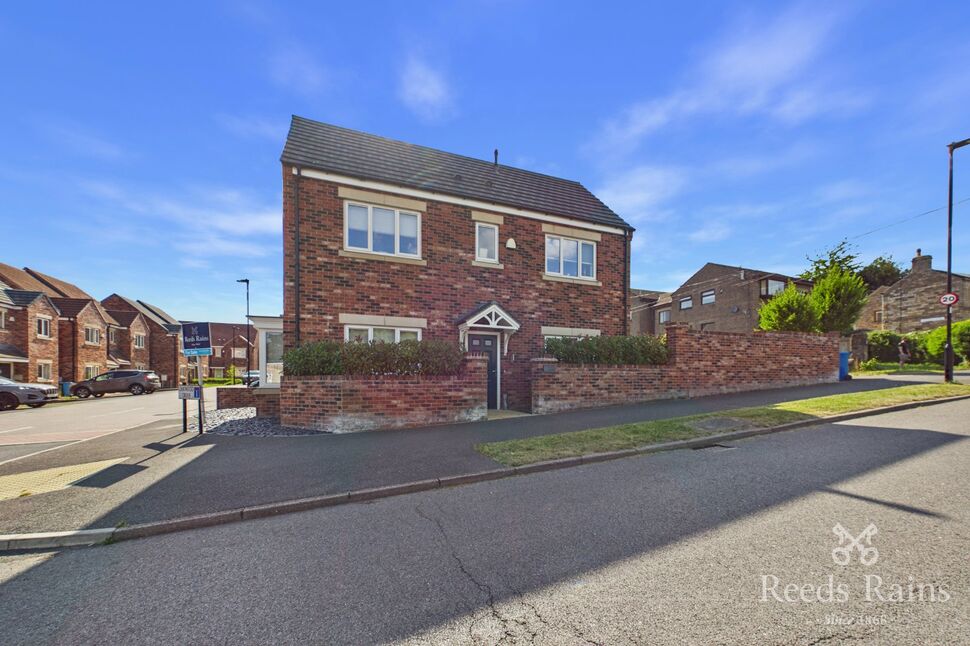 3 bedroom Detached House for sale