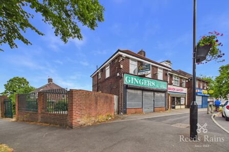 2 bedroom Flat to rent