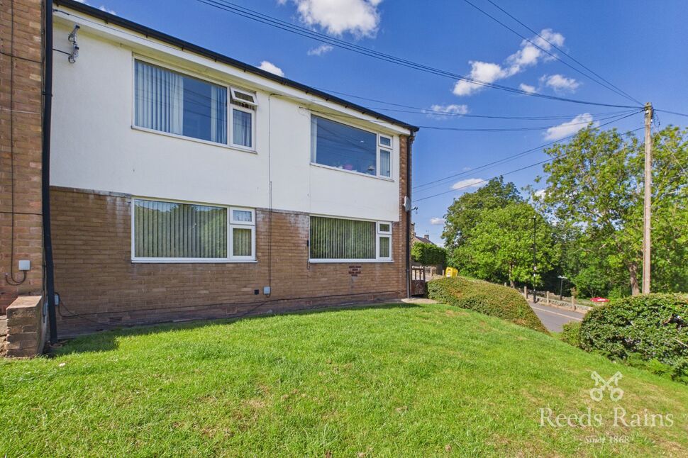 Main image of 2 bedroom Flat for sale, Hollins Lane, Sheffield, S6