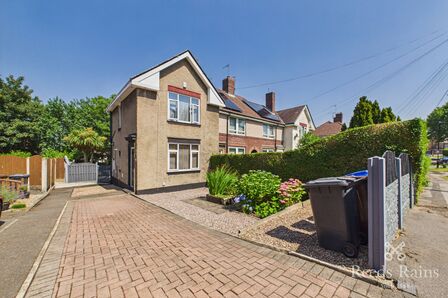 2 bedroom End Terrace House for sale
