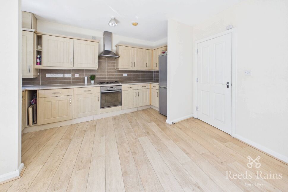Kitchen / Living Space