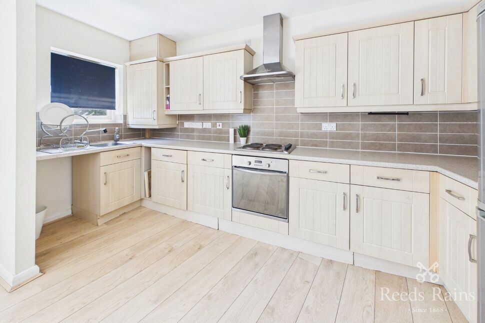 Kitchen / Living Space
