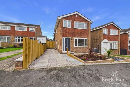 Nethermoor Lane, 3 bedroom Detached House to rent, &pound;1,400 pcm