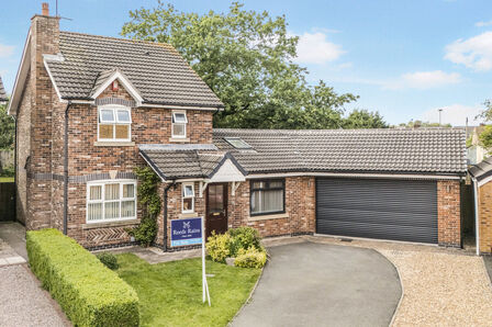Broxton Avenue, 4 bedroom Detached House for sale, &pound;350,000
