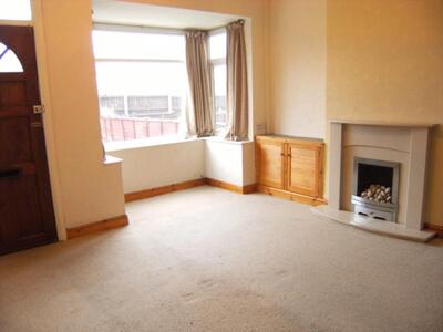 Dean Street, 2 bedroom Mid Terrace House to rent, £695 pcm