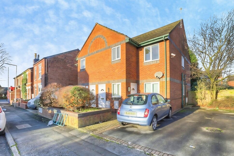 Main image of 1 bedroom Flat to rent, Cedar Court, Dysart Street, Great Moor, Cheshire, SK2