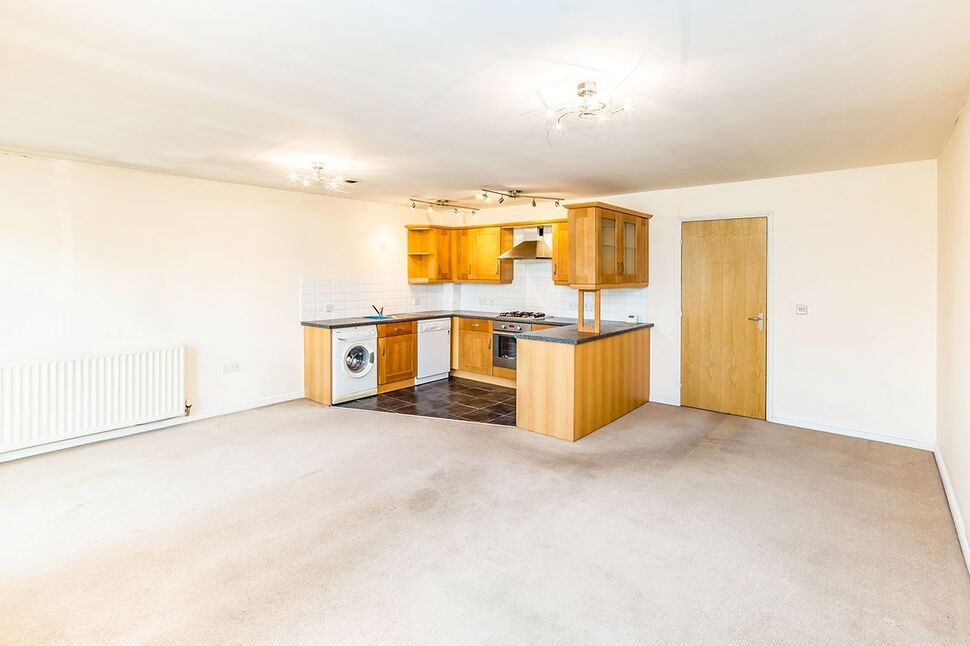 Open Plan Living Room / Kitchen