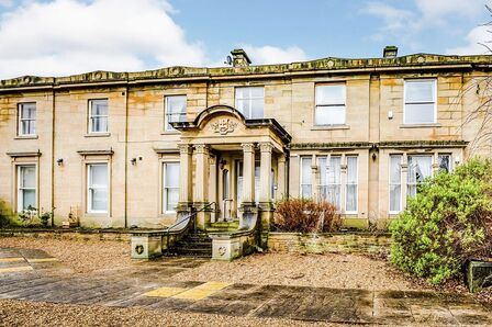 Moorside Avenue, 1 bedroom  Flat to rent, £650 pcm