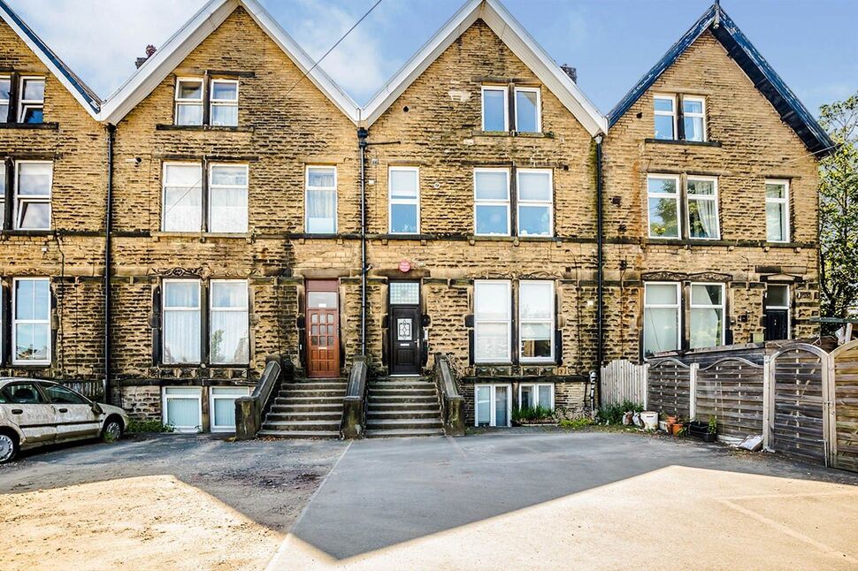 Main image of 2 bedroom  Flat to rent, New Hey Road, Huddersfield, West Yorkshire, HD3