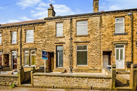 Frederick Street, 3 bedroom Mid Terrace House to rent, &pound;1,100 pcm