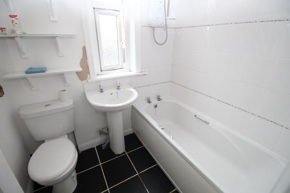 3 bedroom Semi Detached House for sale, Saville Street, Emley, HD8 £
