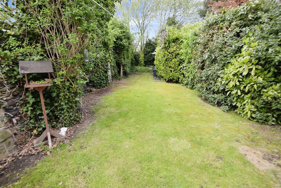 4 bedroom End Terrace House for sale, Dalton Fold Road, Dalton