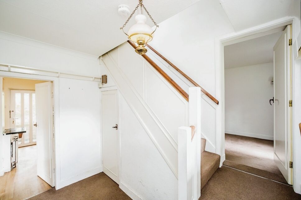 3 bedroom Detached House for sale, Fenay Lane, Fenay Bridge, HD8 £425,000