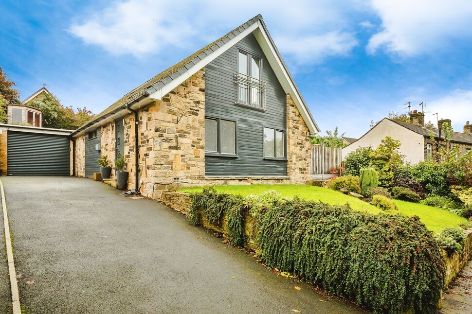 4 bedroom Detached House for sale, Taylor Hill Road, Taylor Hill