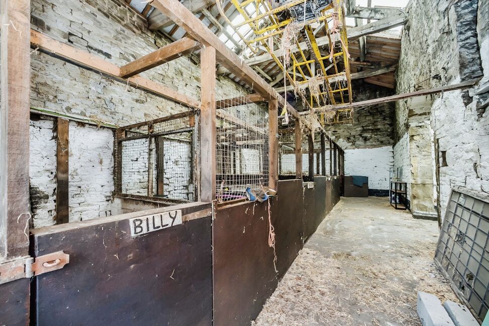 5 bedroom Detached House for sale, Low Westwood, Golcar, HD7 £400,000