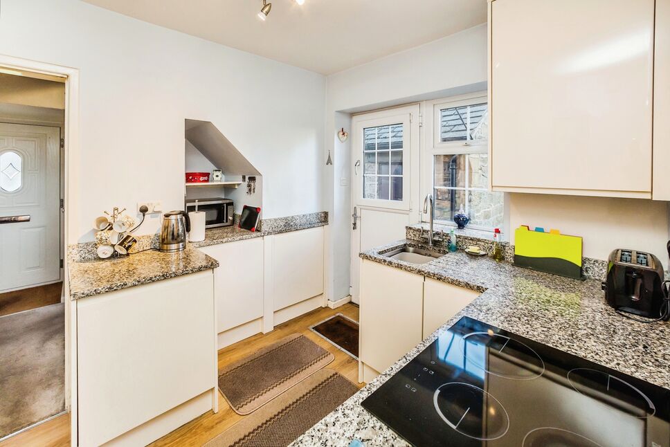 3 bedroom Detached House for sale, Lightridge Road, Fixby, Huddersfield