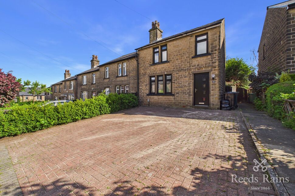 Main image of 3 bedroom End Terrace House to rent, Hollin Terrace, Huddersfield, West Yorkshire, HD3