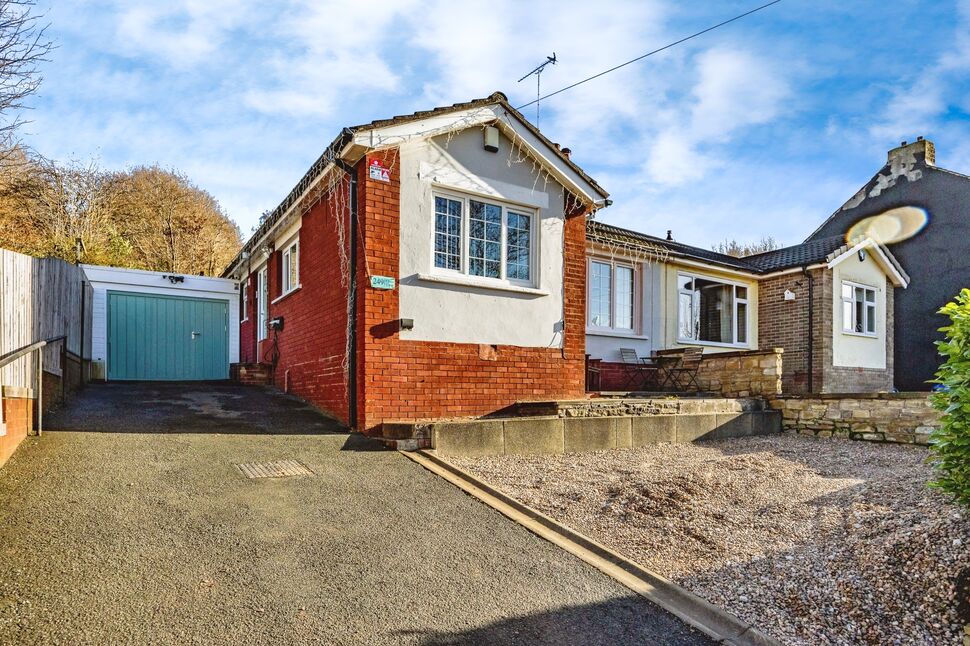 Main image of 2 bedroom Semi Detached Bungalow for sale, Cross Lane, Newsome, Huddersfield, West Yorkshire, HD4