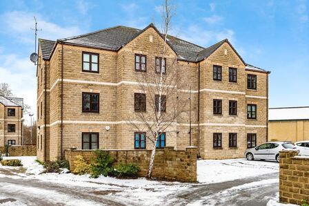 Mereside, 2 bedroom  Flat for sale, £130,000
