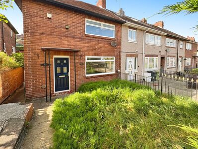 3 bedroom End Terrace House to rent