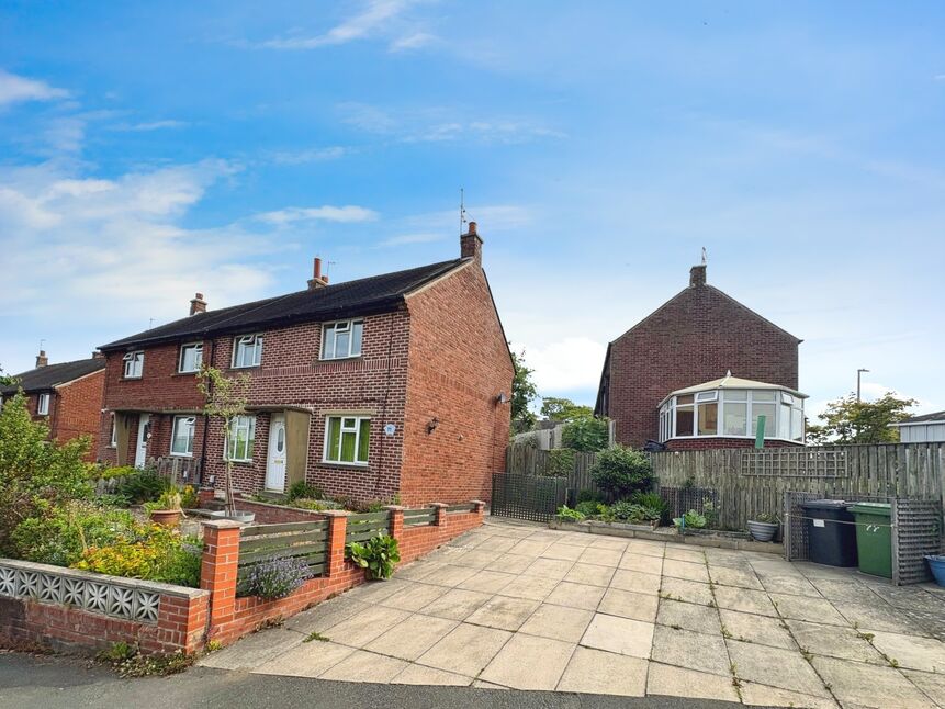 Main image of 3 bedroom Semi Detached House to rent, Roundway, Honley, West Yorkshire, HD9
