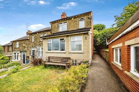 2 bedroom End Terrace House for sale