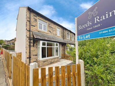 4 bedroom End Terrace House to rent