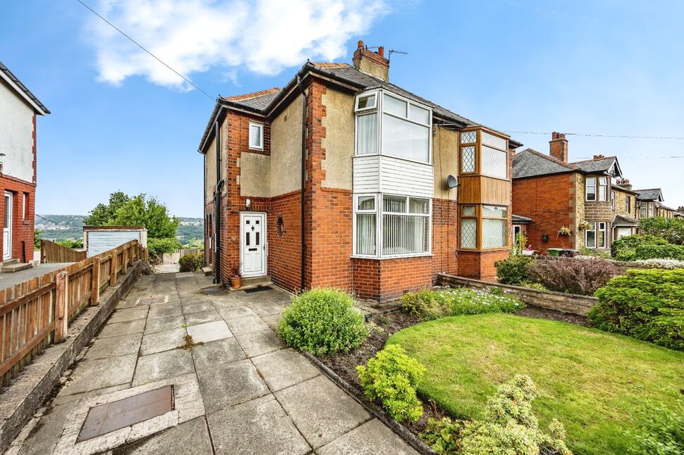 Main image of 3 bedroom Semi Detached House for sale, Gramfield Road, Crosland Moor, Huddersfield, West Yorkshire, HD4
