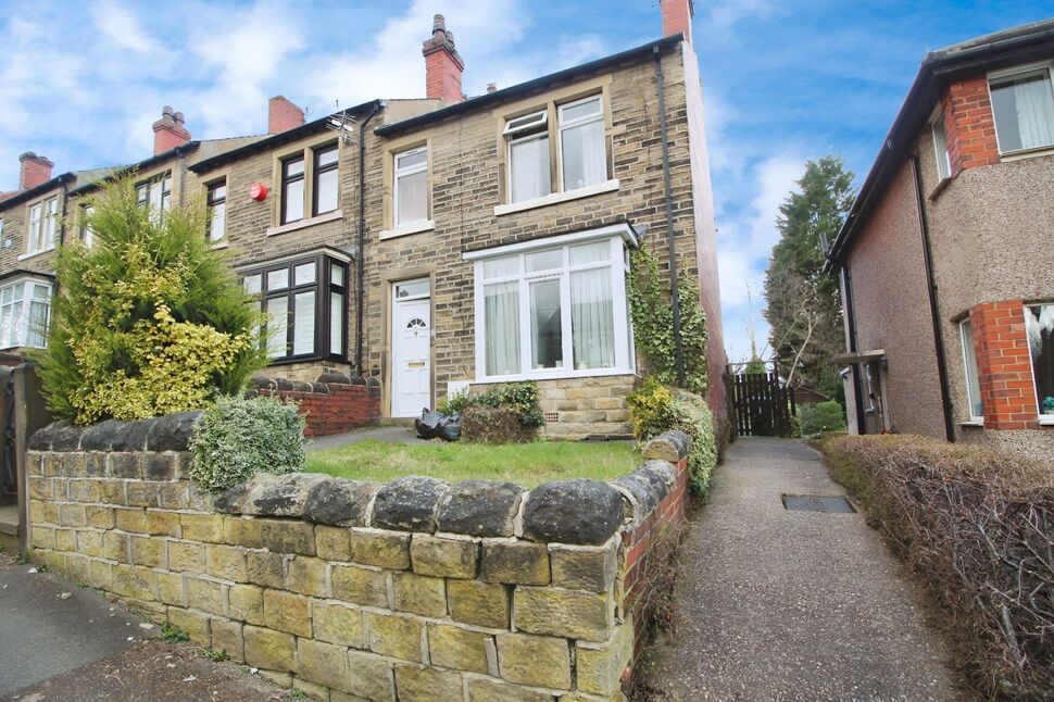 Main image of 3 bedroom End Terrace House for sale, Thornfield Avenue, Huddersfield, West Yorkshire, HD4