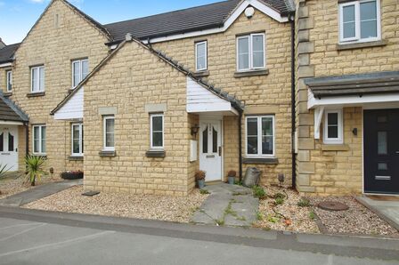 2 bedroom Mid Terrace House for sale