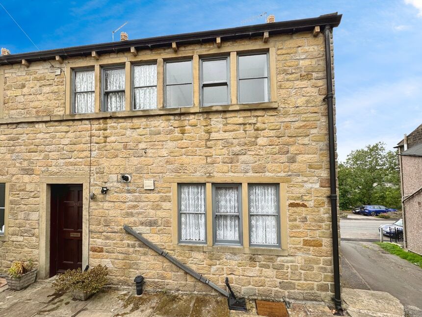 Main image of 2 bedroom End Terrace House to rent, Manchester Road, Linthwaite, West Yorkshire, HD7