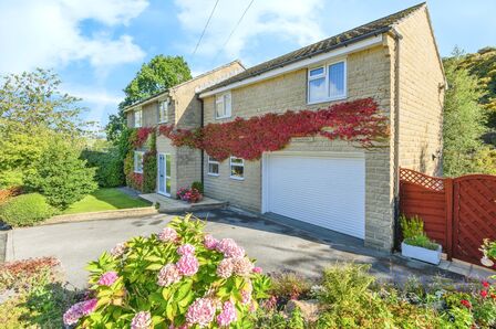 Upper Clough, 5 bedroom Detached House for sale, &pound;550,000
