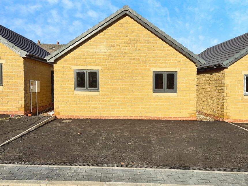 Main image of 2 bedroom Detached Bungalow to rent, Paddock Fields, Huddersfield, HD4