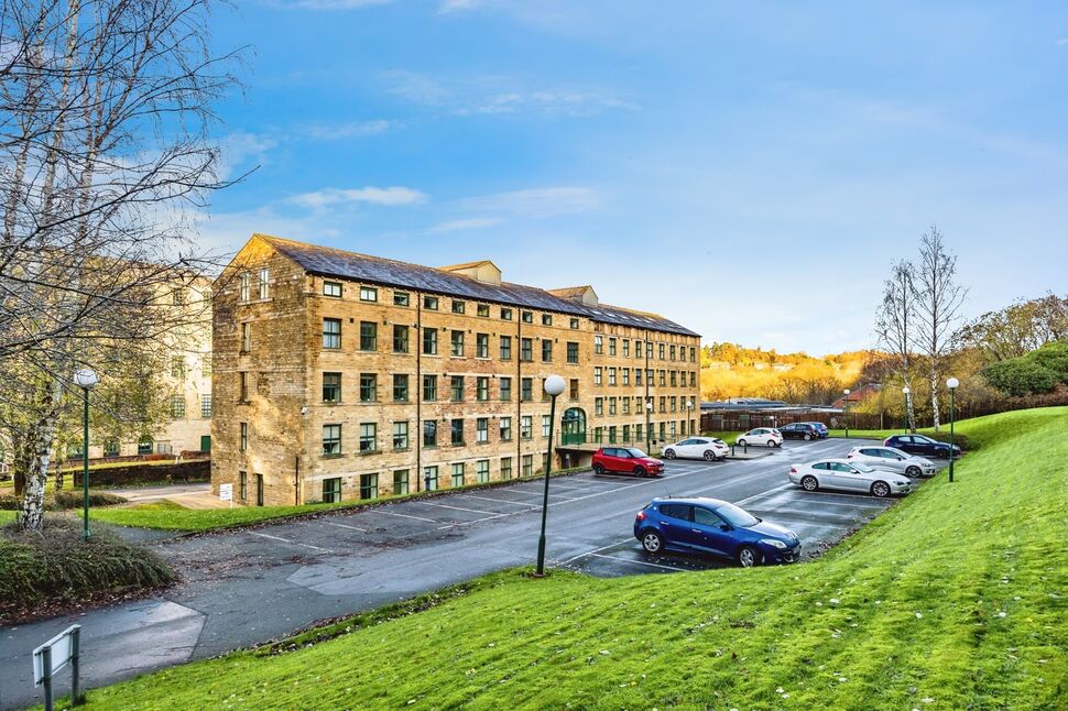 Main image of 1 bedroom Flat for sale, Navigation Rise, Milnsbridge, West Yorkshire, HD3