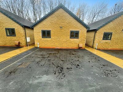 2 bedroom Detached Bungalow to rent