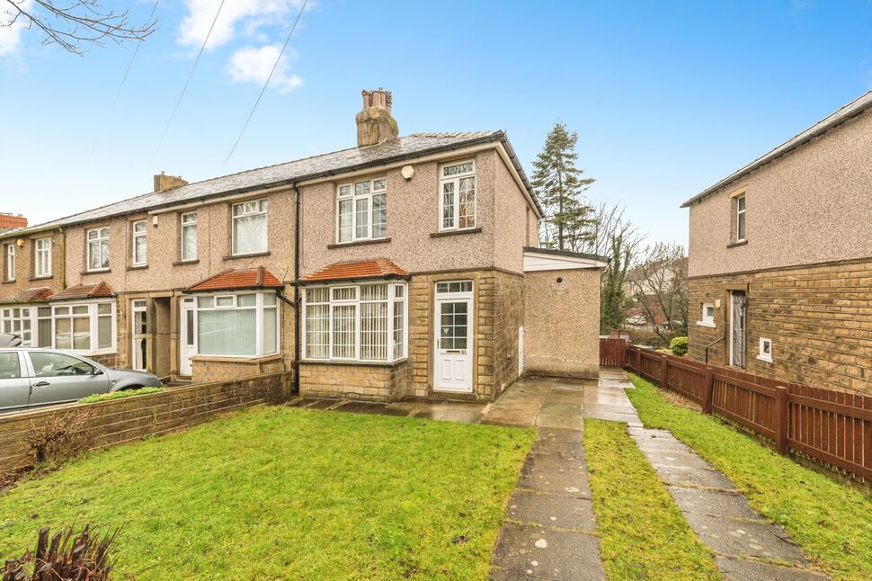Main image of 2 bedroom Mid Terrace House for sale, Dalmeny Avenue, Huddersfield, West Yorkshire, HD4