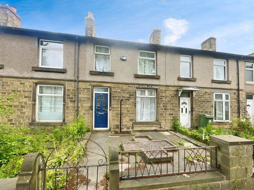 Main image of 4 bedroom Mid Terrace House to rent, Broad Lane, Huddersfield, West Yorkshire, HD5