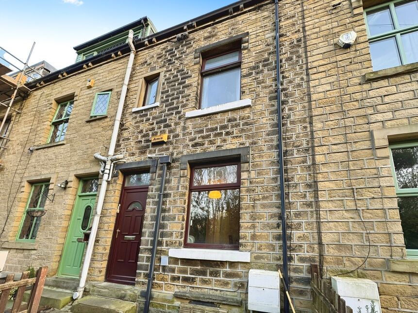 Main image of 3 bedroom Mid Terrace House for sale, Wood Terrace, Huddersfield, West Yorkshire, HD4