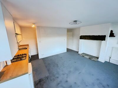 Manchester Road, Linthwaite, Flat for sale, &pound;43,000