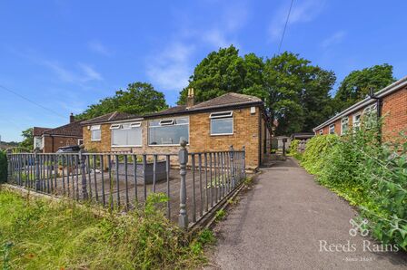 Cornwall Crescent, 2 bedroom Semi Detached Bungalow for sale, &pound;220,000