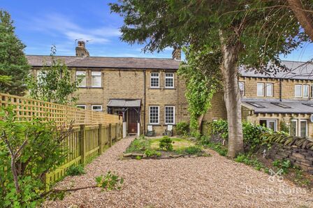 3 bedroom End Terrace House for sale