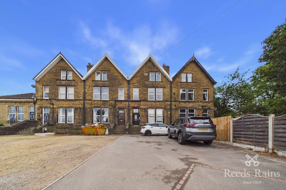 Main image of 2 bedroom Flat to rent, New Hey Road, Huddersfield, West Yorkshire, HD3