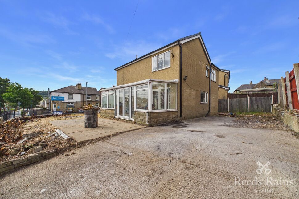 Main image of 5 bedroom Detached House for sale, Long Lane, Dalton, Huddersfield, West Yorkshire, HD5