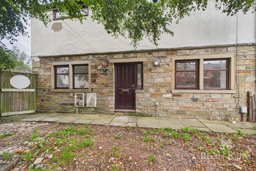2 bedroom End Terrace House to rent