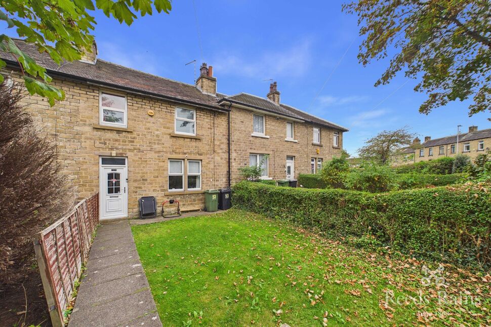 Main image of 3 bedroom Mid Terrace House for sale, Bradley Road, Bradley, Huddersfield, West Yorkshire, HD2