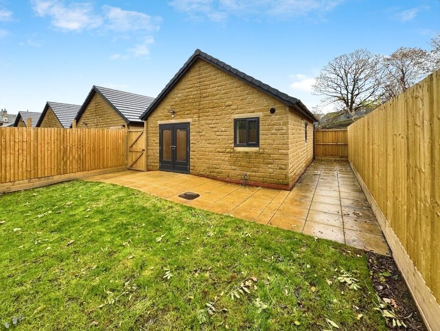 Main image of 2 bedroom Detached Bungalow to rent, Paddock Fields, Huddersfield, HD4