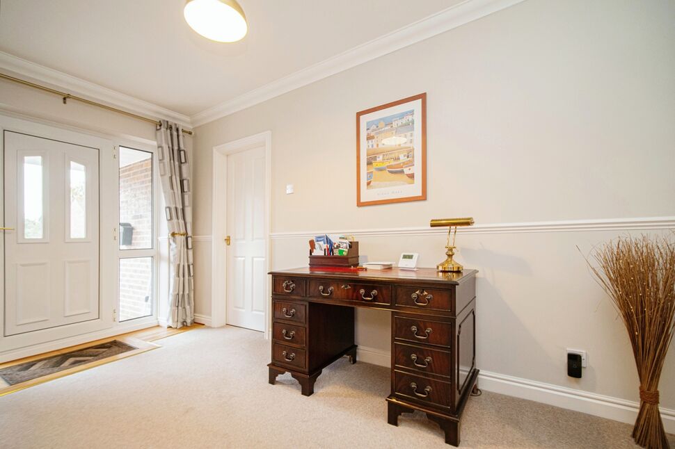 3 bedroom Detached Bungalow for sale, Park Row, Sproatley, HU11 £440,000