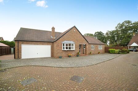 3 bedroom Detached Bungalow for sale