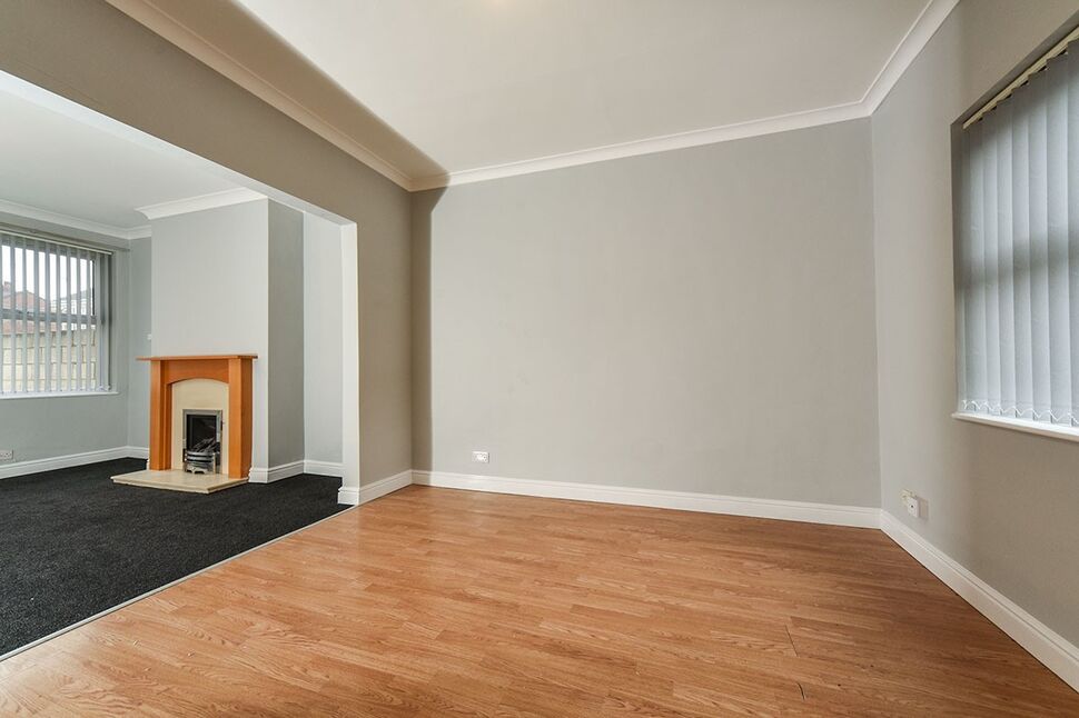 Lounge / Dining Room